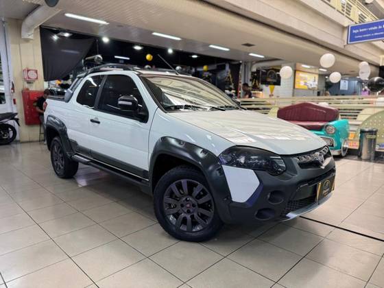 FIAT STRADA 1.8 MPI ADVENTURE CD 16V FLEX 3P AUTOMATIZADO FIAT STRADA 1.8 MPI ADVENTURE CD 16V FLEX 3P AUTOMATIZADO